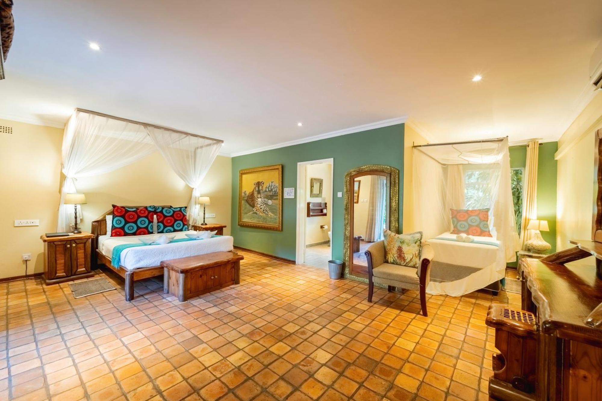Bayete Guest Lodge วิกตอเรียฟอลส์ ภายนอก รูปภาพ