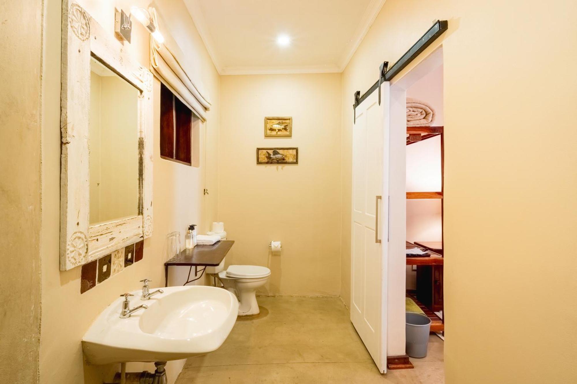 Bayete Guest Lodge วิกตอเรียฟอลส์ ภายนอก รูปภาพ