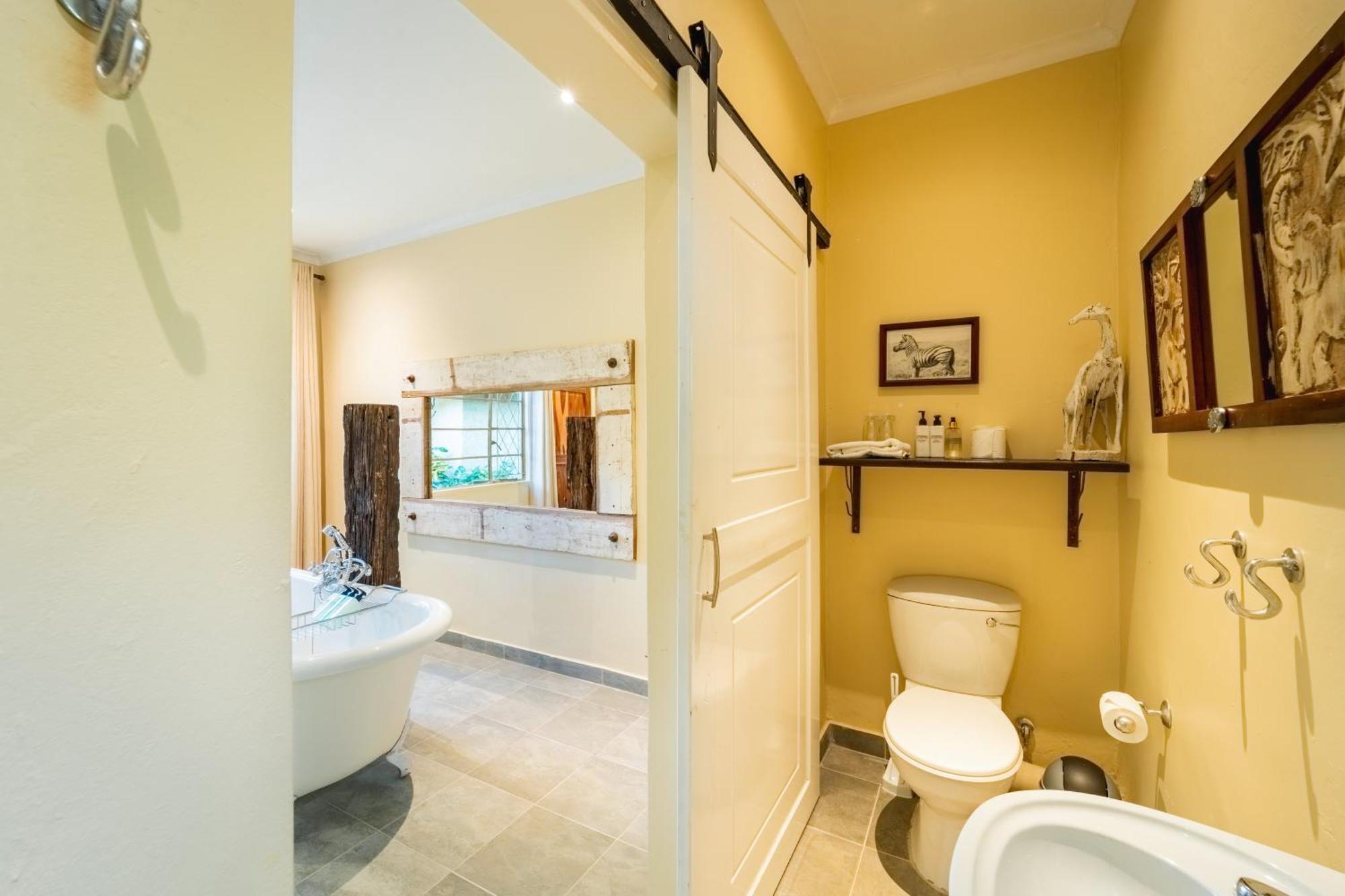 Bayete Guest Lodge วิกตอเรียฟอลส์ ภายนอก รูปภาพ